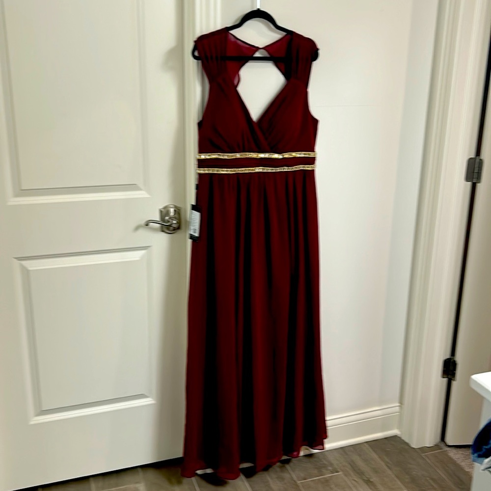Never Worn!  Tags On! Formal maroon jeweled dress for prom or wedding